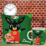 Poduszka i kubek z imieniem prezent dla fana bajki Bing