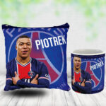 Poduszka i kubek świąteczny prezent dla fana piłkarza Mbappe