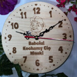 Personalizowany zegar na dzień babci i dziadka z napisem - obrazek 2