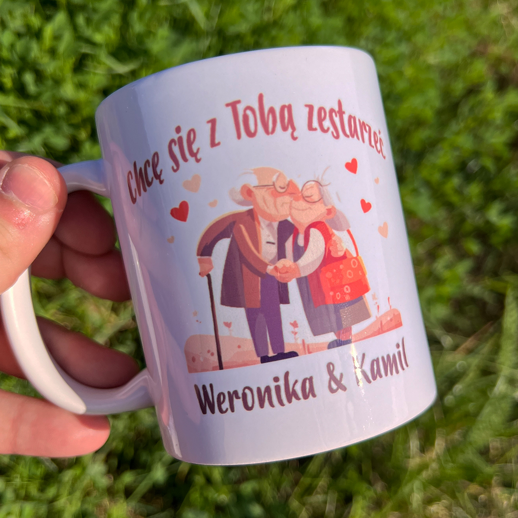 3 Kubek z nadrukiem Chce się z Tobą zestarzeć prezent na Dzień Chłopaka - obrazek 1