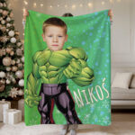 Personalizowany koc z twarzą i imieniem dziecka dla fana Hulka