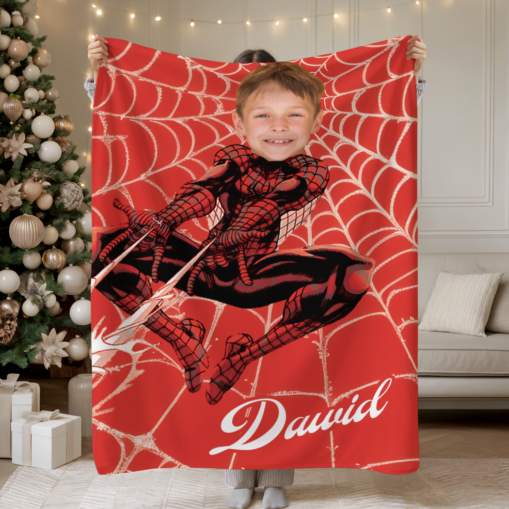 personalizowany-koc-dzieciecy-spiderman Personalizowany koc z twarzą i imieniem dziecka dla fana Spidermana - obrazek 1