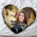 Poduszka w kształcie serca z zdjeciem i napisem na prezent - obrazek 2